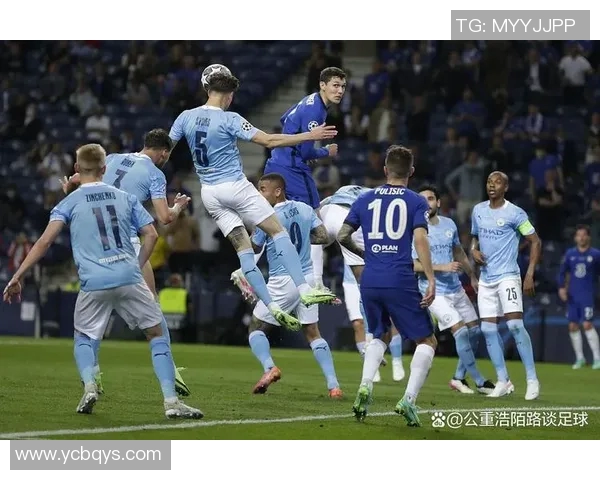 青年人对曼联的较量展现年轻力量与传统豪门的碰撞与挑战